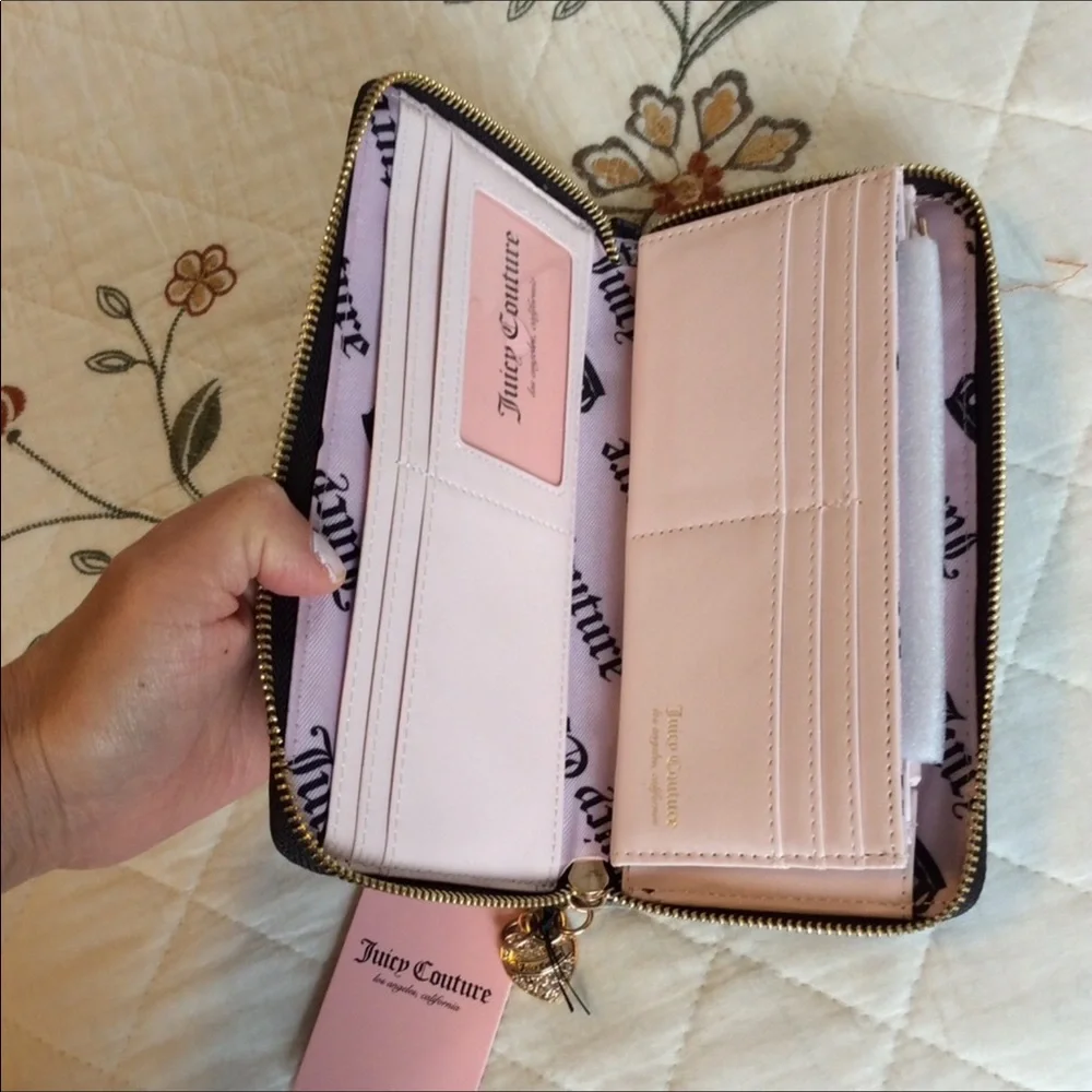 Juicy Couture pink wallet